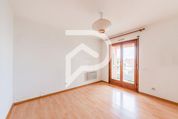 Appartement 4 pièces 90.22 m2