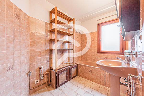 Appartement 4 pièces 90.22 m2
