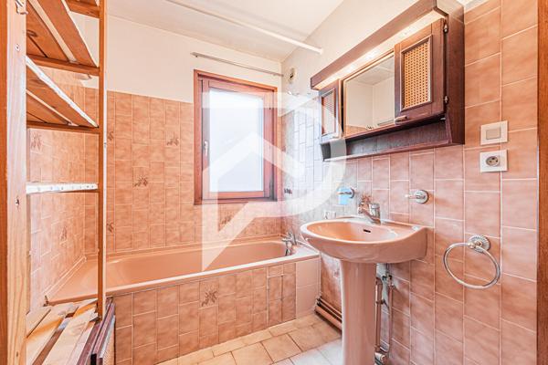 Appartement 4 pièces 90.22 m2