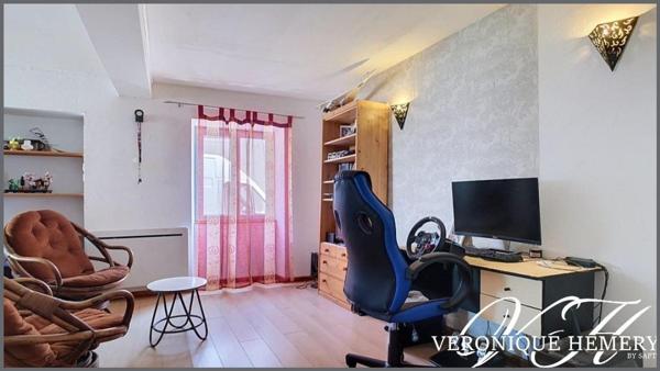 Maison de village 2 chambres avec jardin et dépendances