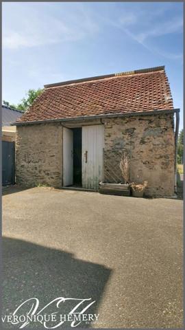 Maison de village 2 chambres avec jardin et dépendances