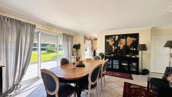 CROZON : Contemporaine d'Exception avec Vue Mer Dégagée sur le Port du Fret