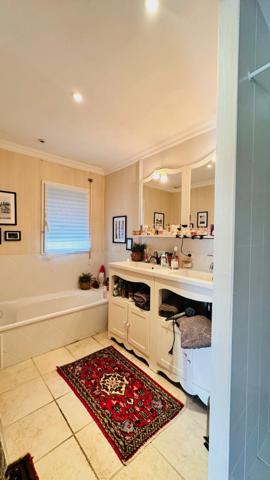 CROZON : Contemporaine d'Exception avec Vue Mer Dégagée sur le Port du Fret