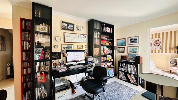 CROZON : Contemporaine d'Exception avec Vue Mer Dégagée sur le Port du Fret