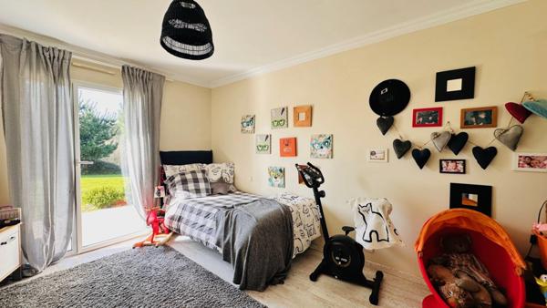 CROZON : Contemporaine d'Exception avec Vue Mer Dégagée sur le Port du Fret