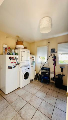 CROZON : Contemporaine d'Exception avec Vue Mer Dégagée sur le Port du Fret