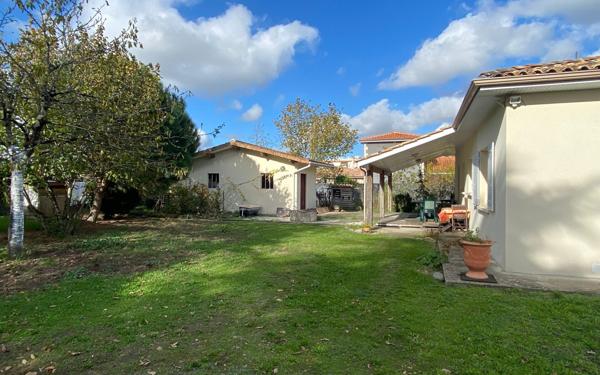 Maison à vendre    4 pièces • 78 m2 Ambarès-et-Lagrave