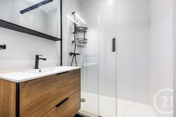 Appartement F2 à vendre  2 pièces - 51,19 m2 PARIS - 75015