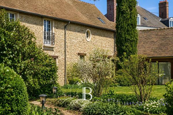 Pacy-sur-Eure, Maison  306 m² à vendre