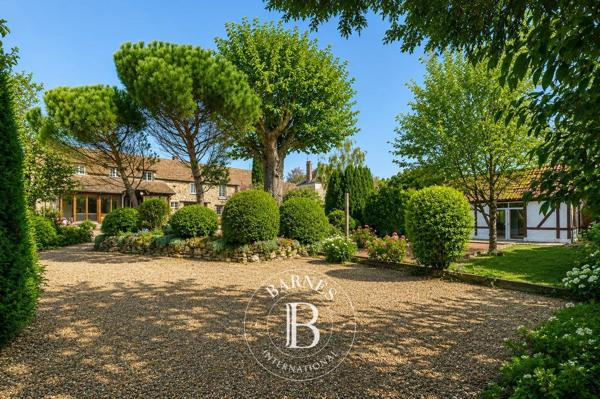 Pacy-sur-Eure, Maison  306 m² à vendre