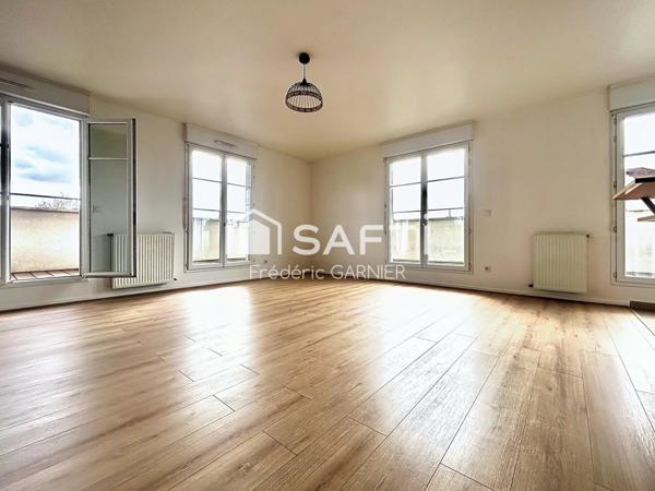 Très bel Appartement ultra lumineux, dernier étage avec ascenseur, 3 pièces, 68 m²