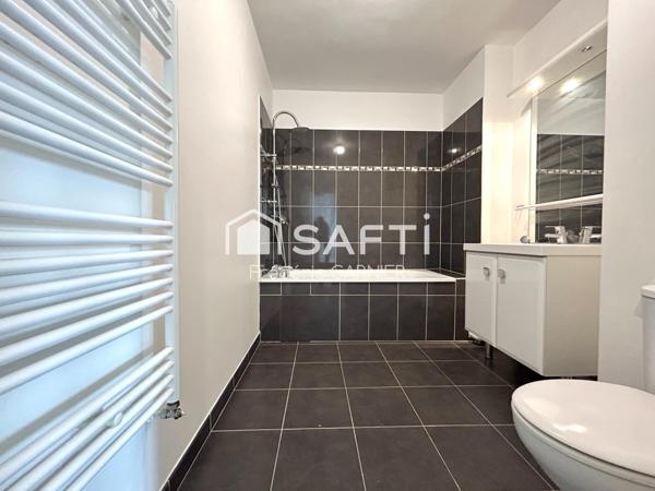 Très bel Appartement ultra lumineux, dernier étage avec ascenseur, 3 pièces, 68 m²