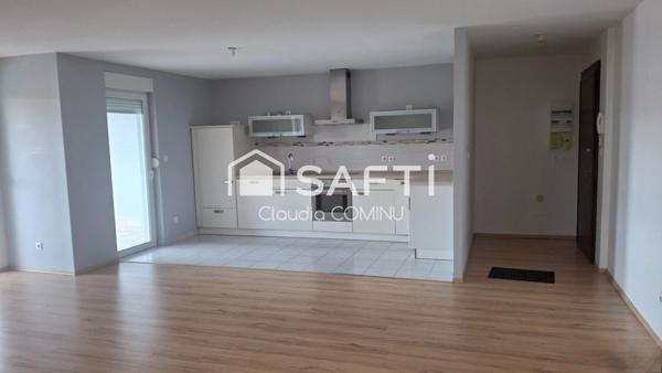 Appartement F4, d'environ 105 m2, avec terrasse, garage et cave