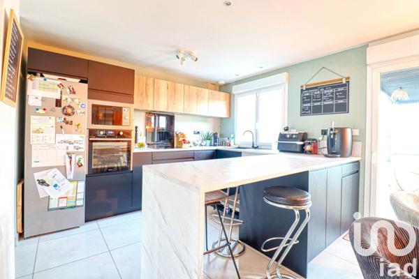 Maison à vendre 8 pièces 141 m² Nanteuil-lès-Meaux