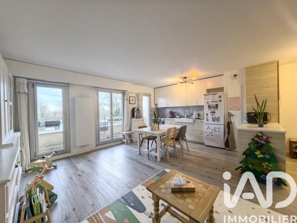 Appartement à vendre 3 pièces 64 m² Courbevoie