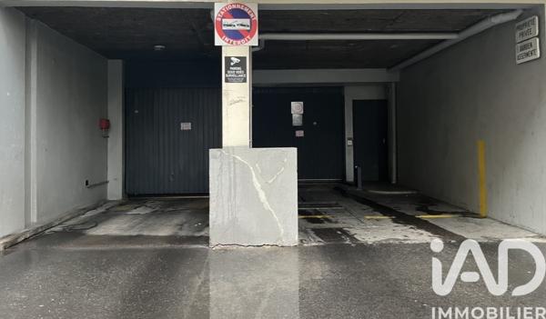 Parking à vendre 13 m² Paris 11