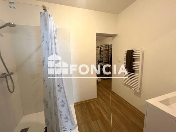 Location Appartement 3 pièces 66.3 m² - 1 RUE TRAVERSIERE Challans 85300