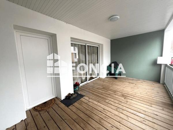 Location Appartement 3 pièces 66.3 m² - 1 RUE TRAVERSIERE Challans 85300