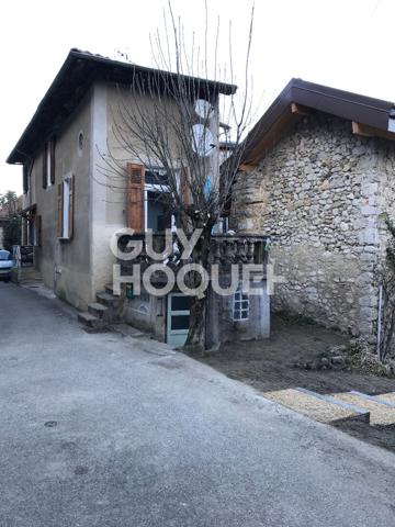 Maison de village avec terrasse