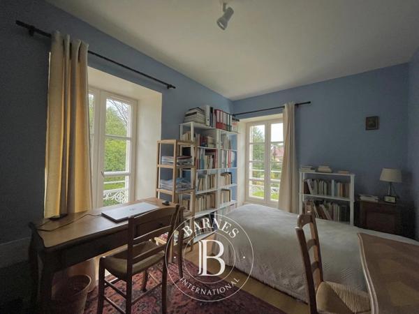 Douvres-la-Délivrande, Maison 12 Chambres -  310 m² à vendre