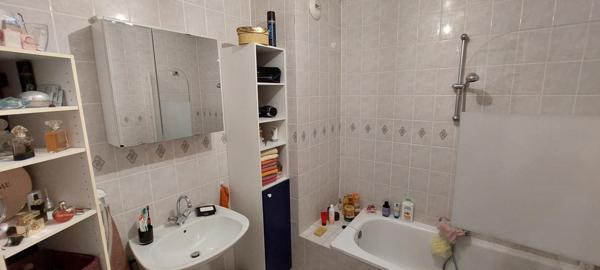 Appartement 52 m², RDC, Garage, Parking, balcon