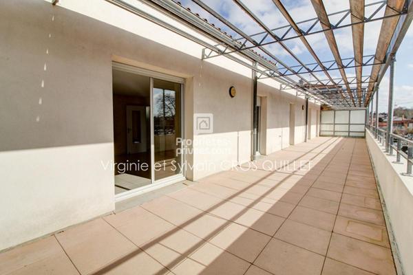 T4 L Union  90 m2 + 2 PARKINGS dernier étage