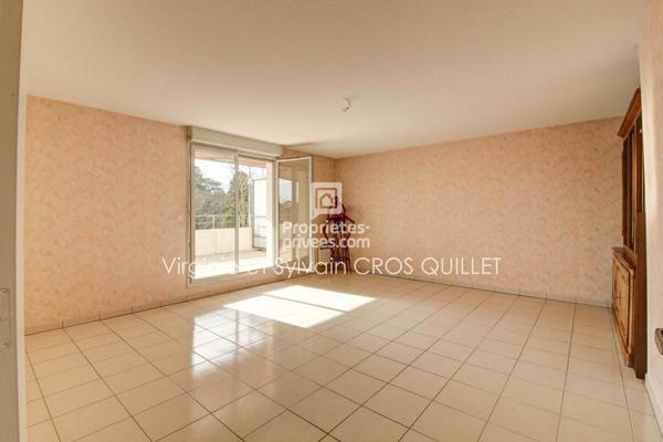 T4 L Union  90 m2 + 2 PARKINGS dernier étage