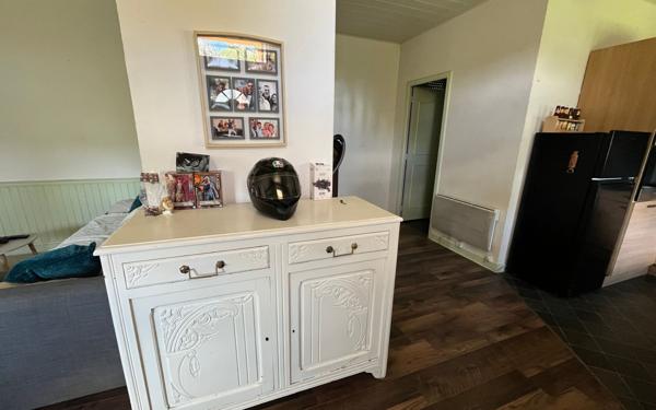 Maison à vendre    3 pièces • 72 m2 Saint-Hernin