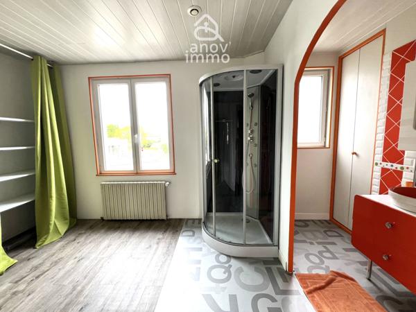 Maison
                                                                                                                                                                                                                                                                                                                        7 pièce(s)                                                                                                                                                                                                          5 chambre(s)                                                                                                                                                                                                          149  m²