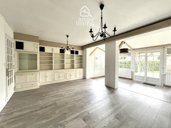 Maison
                                                                                                                                                                                                                                                                                                                        7 pièce(s)                                                                                                                                                                                                          5 chambre(s)                                                                                                                                                                                                          149  m²
