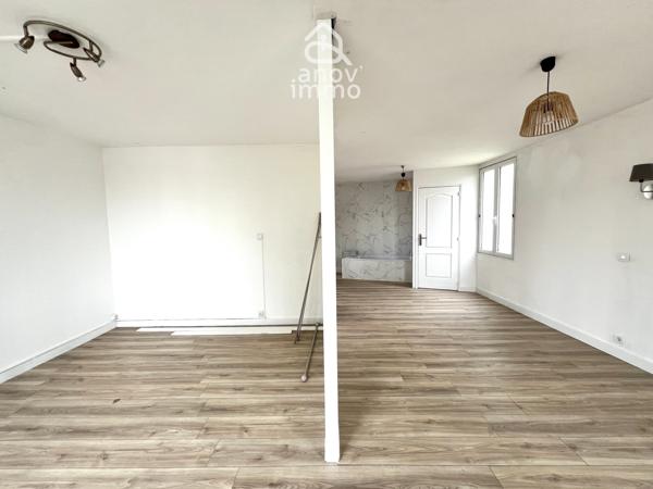 Maison
                                                                                                                                                                                                                                                                                                                        7 pièce(s)                                                                                                                                                                                                          5 chambre(s)                                                                                                                                                                                                          149  m²