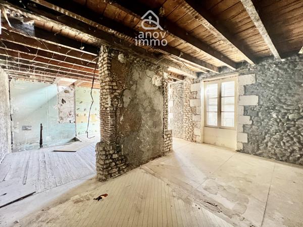 Immeuble
                                                                                                                                                
                                                                                                                                                
                                                                                                                                                
                                                    
                                                                                                                                                                                                                                                                                                                        280  m²                                                                                                                                                                                                         2 etage(s)
