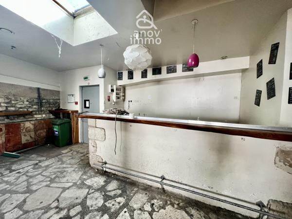 Immeuble
                                                                                                                                                
                                                                                                                                                
                                                                                                                                                
                                                    
                                                                                                                                                                                                                                                                                                                        280  m²                                                                                                                                                                                                         2 etage(s)