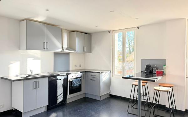 Appartement à vendre    2 pièces • 49 m2 Jouy-le-Châtel