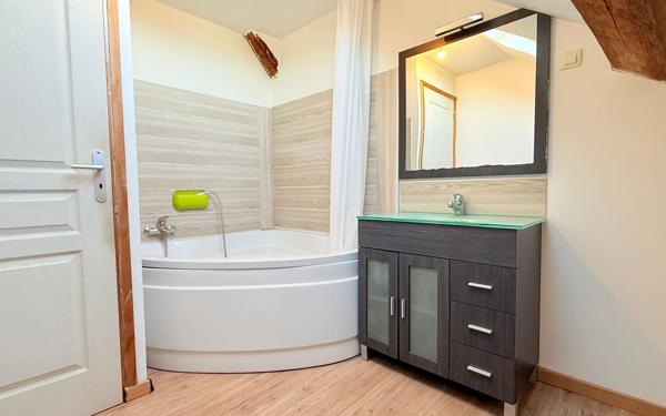 Appartement à vendre    2 pièces • 49 m2 Jouy-le-Châtel