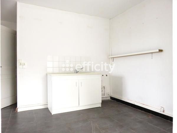 Immeuble
         7 pièces
        - 205 m² Exclusivité 262 000 € *