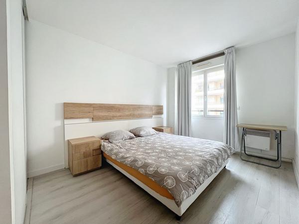 Location Appartement55,16 m² - 2 Pièces - ISSY LES MOULINEAUX (92130)