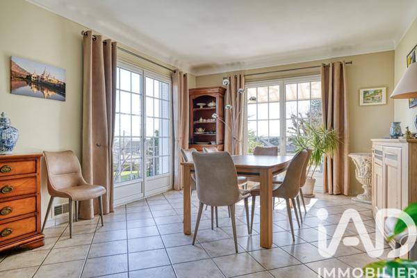 Maison à vendre 8 pièces 200 m² Vaux-sur-Seine