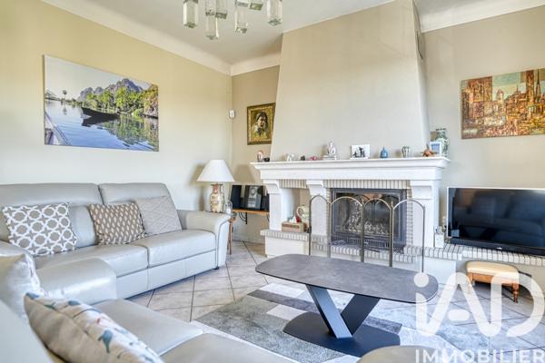 Maison à vendre 8 pièces 200 m² Vaux-sur-Seine