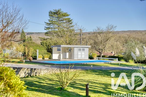 Maison à vendre 8 pièces 200 m² Vaux-sur-Seine