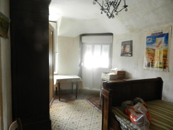 Vente Maison145 m² - 5 Pièces - CHATEAUMEILLANT (18370)