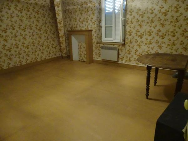 Vente Maison145 m² - 5 Pièces - CHATEAUMEILLANT (18370)