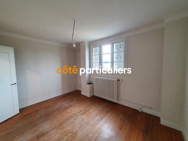 Vente Maison100,13 m² - 5 Pièces - AMILLY (45200)