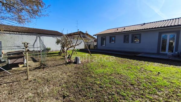 Maison 3 chambres contemporaine de 2016 à Mios, centre ville et écoles à pieds