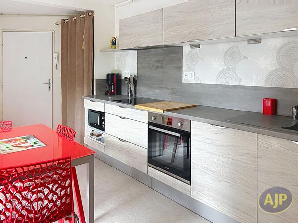 Appartement à louer Saint Nazaire : 3 pièces, 31m² avec 2 chambre(s) à 575€ - AJP Immobilier Saint-Marc-sur-Mer