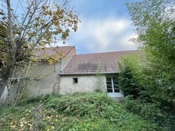 Vente Maison65 m² - 3 Pièces - ST PIERRE LES ETIEUX (18210)