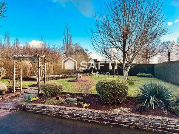 Longère pleine de charme au porte de BRUZ