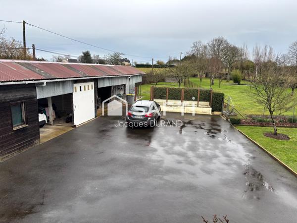 Longère pleine de charme au porte de BRUZ