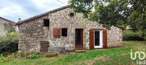 Maison de village 3 pièces de 65 m² à Compreignac (87140)