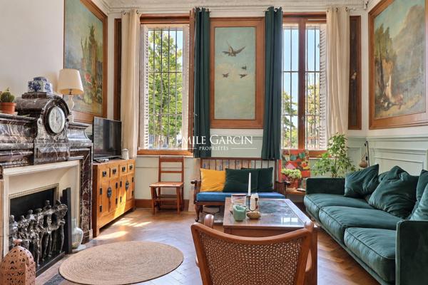 À vendre  - Appartement de caractère en duplex avec souplex - Place Jean Jaurès - Marseille 5ème - 13005